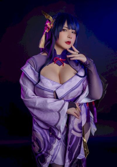 地铁蓝衣女_BD英语免费观看视频